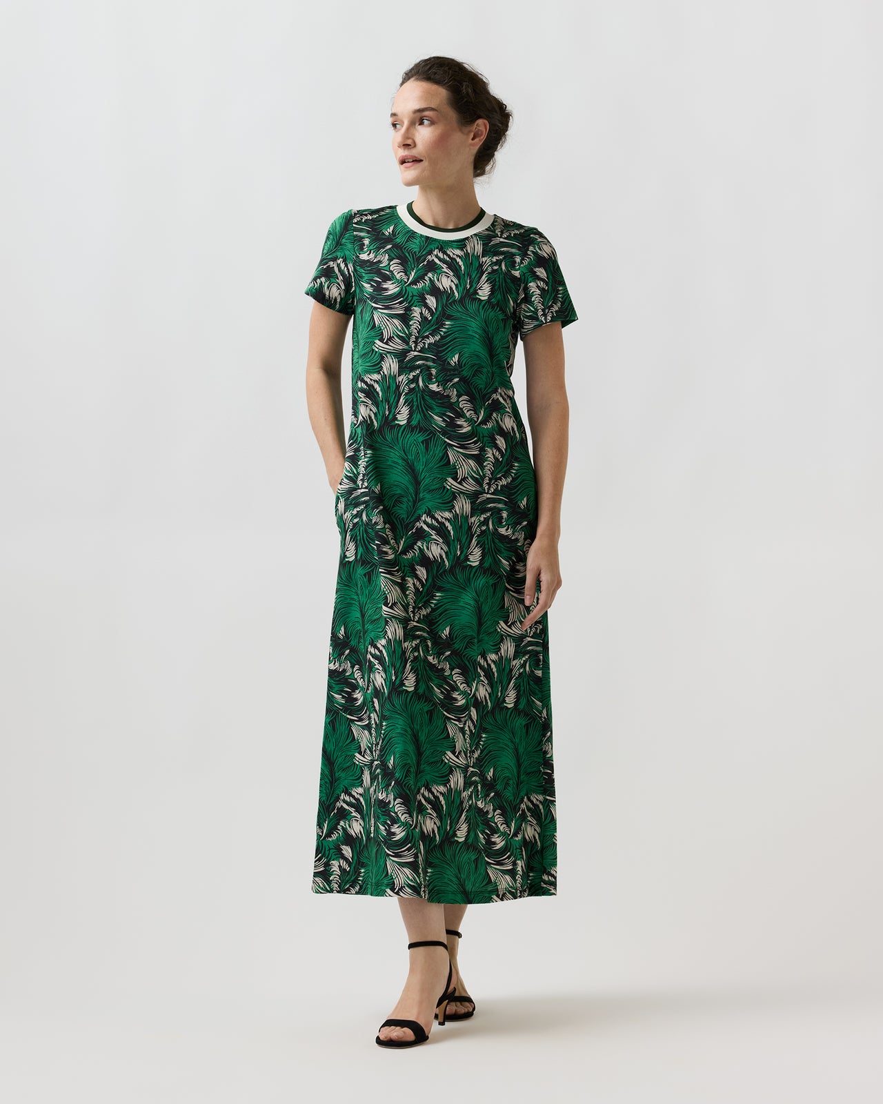 Sporty Swing Dress in Quill