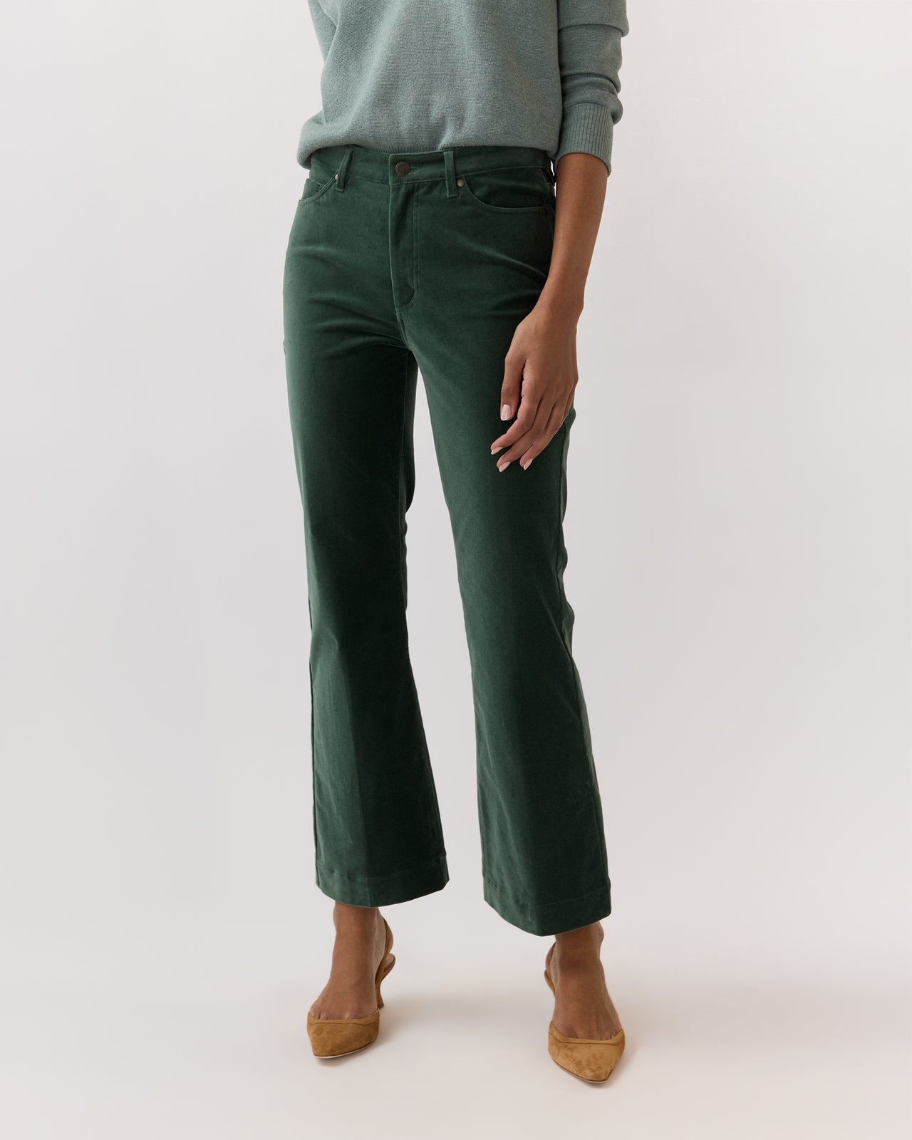 Kendall Flare 5-Pocket Jean in Spruce Stretch Velveteen