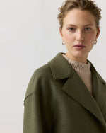 Load image into Gallery viewer, Small Hoop Earrings in Gold
