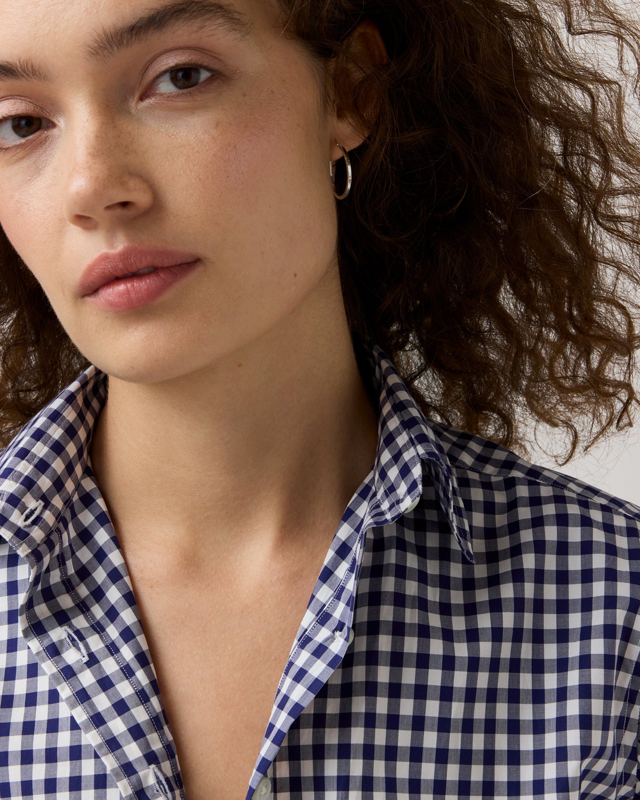 Small Classic Hoop Earrings in Silver