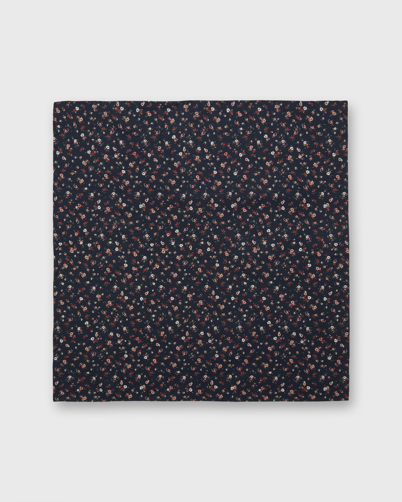 Hand-Rolled Cotton Print Pocket Square in Navy/Rose Small Floral