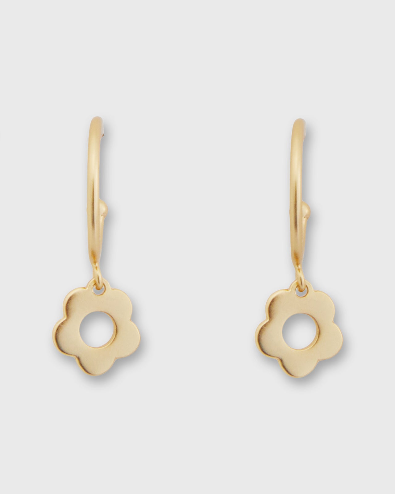 Freya Hoop Earrings in Gold